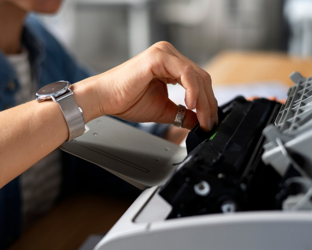 5 Sinais de Que Sua Impressora Precisa de Manutenção